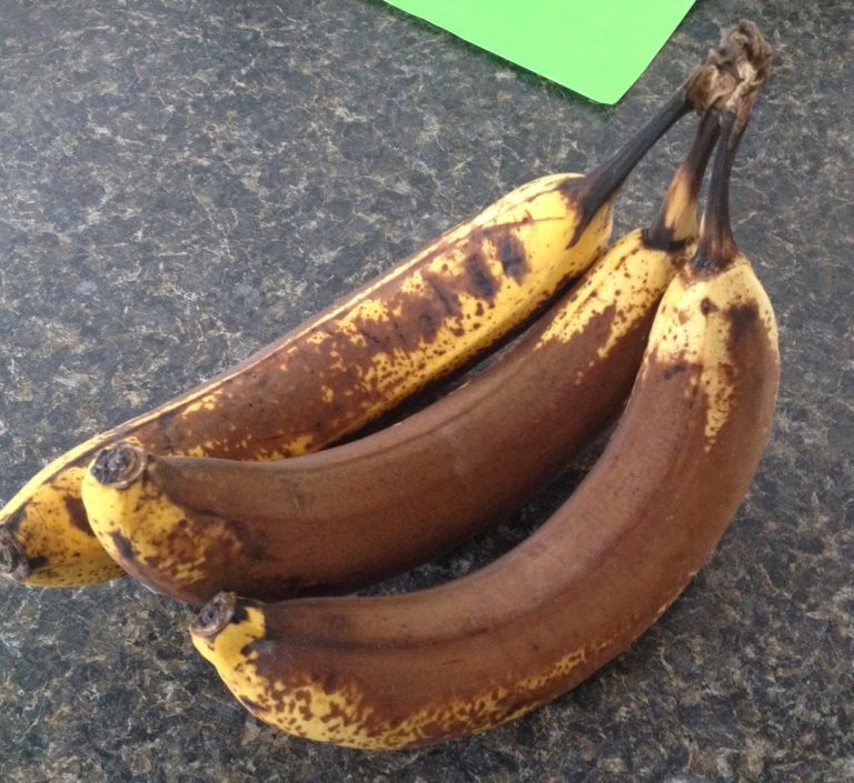 Recipe: Eggless Banana Bread