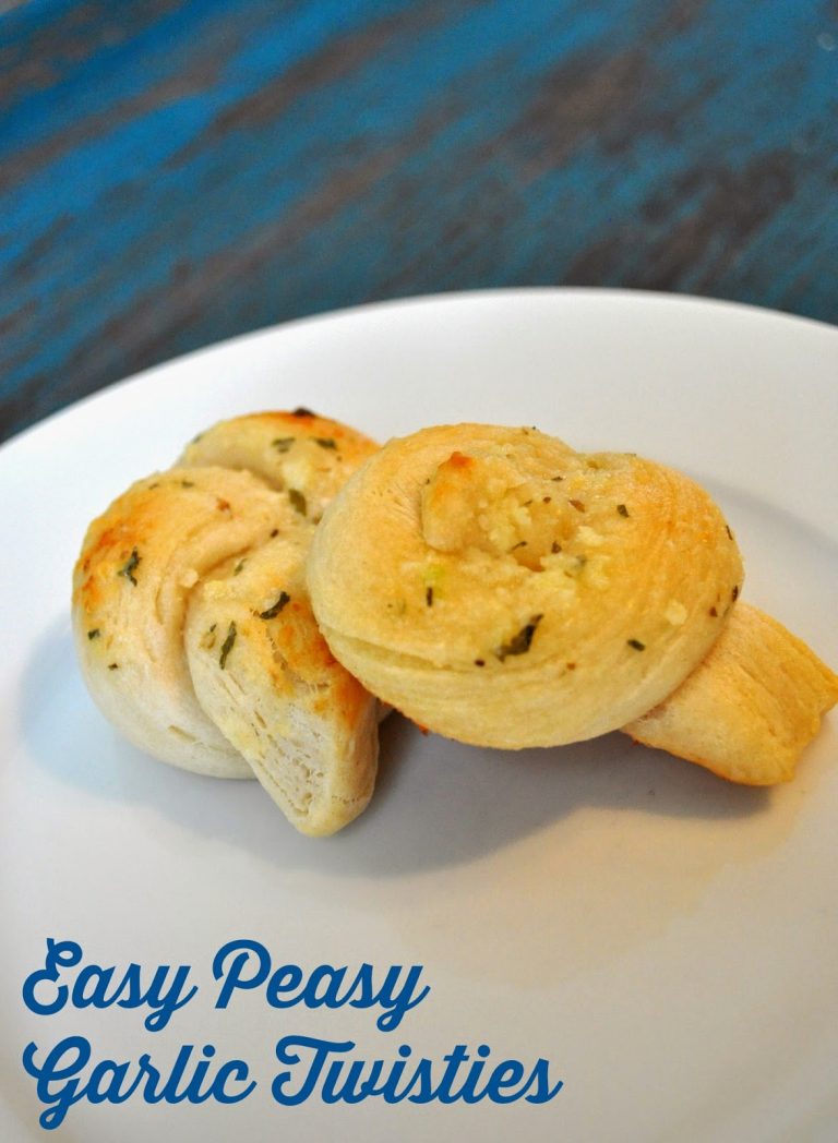 Recipe: Easy Peasy Garlic Twisties!