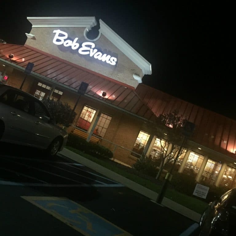Restaurant Review: Bob Evans Broasted Chicken Tenders: Crispy & Juicy!
