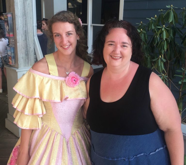 Road Trip: Pigeon Forge – Dixie Stampede & Dollywood