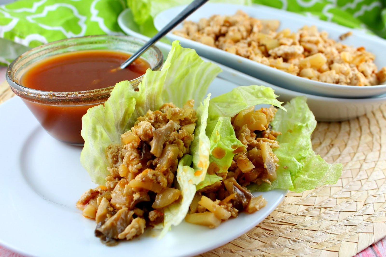 Copycat PF Chang's Lettuce Wraps are so delicious and easy to make! Plus they're quick - dinner on the table in 20 minutes! Yes Please! (And they're delicious!!!)