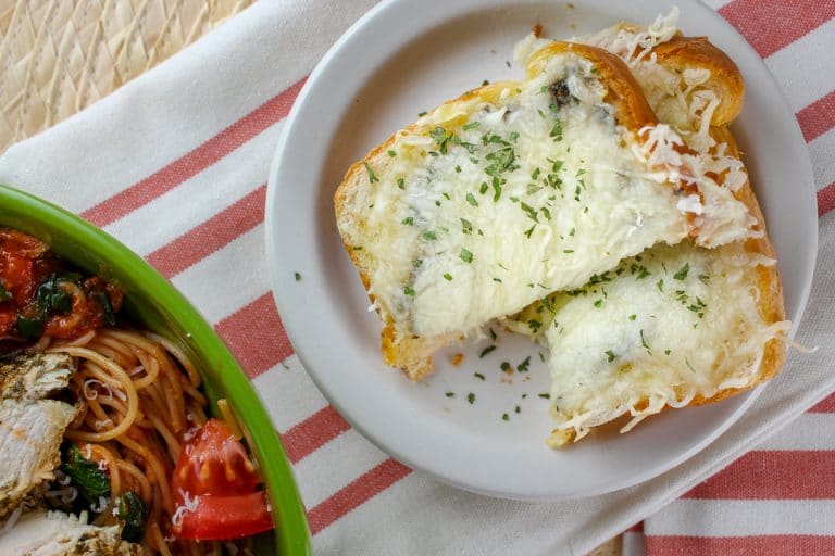Air Fryer Garlic Cheese Bread
