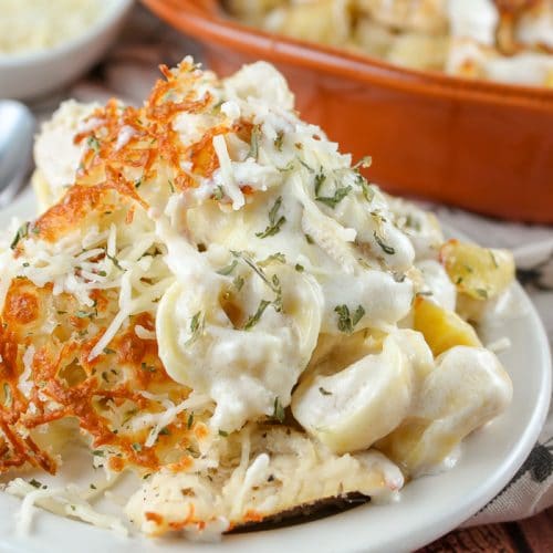 Copycat Olive Garden Chicken Tortellini Pasta Bake