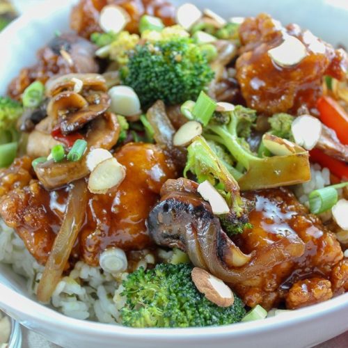 Copycat Applebee’s Crispy Orange Chicken Bowl