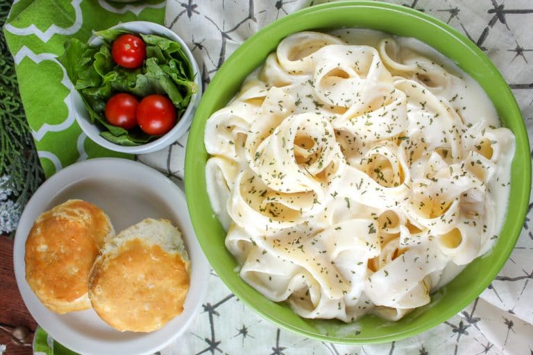 Copycat Olive Garden Fettuccini Alfredo