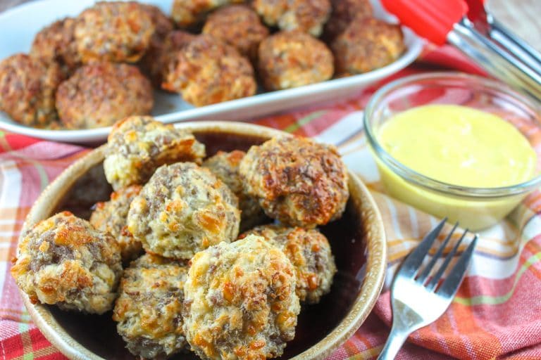 Cheesy Garlic Sausage Balls