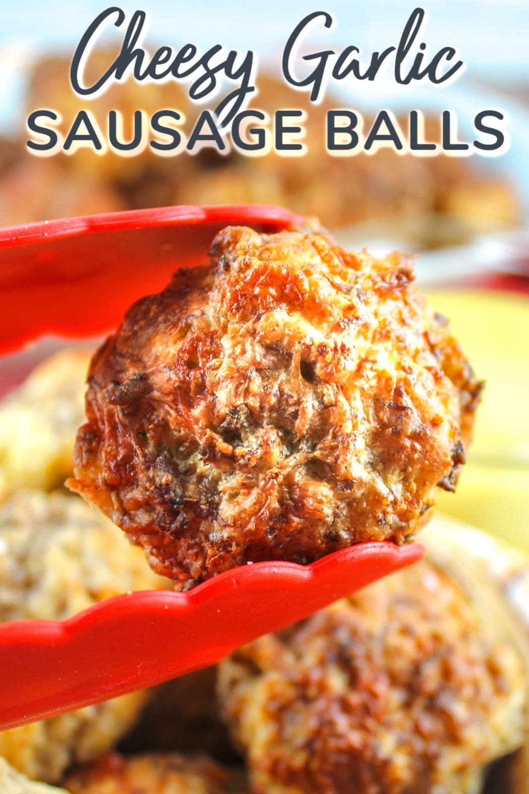 These Cheesy Garlic Sausage Balls are great for a get-together or any easy dinner night and you can bake or air fry them! And if you love Red Lobster Cheddar Biscuits – you’ll love these even more!
 via @foodhussy