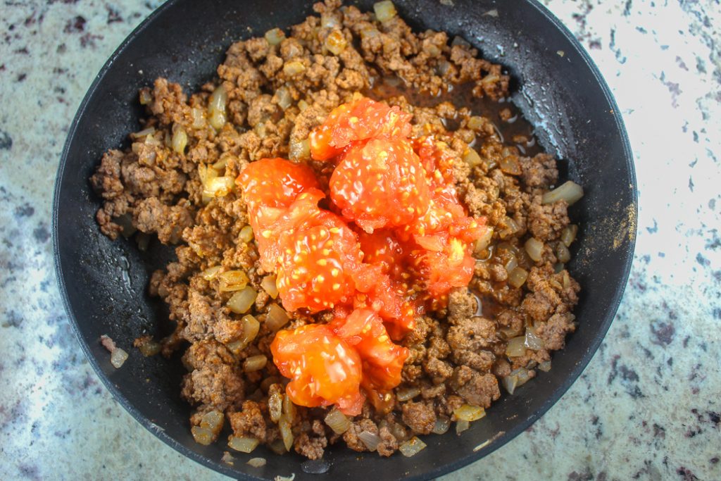 Baked Taco Stuffed Tomatoes