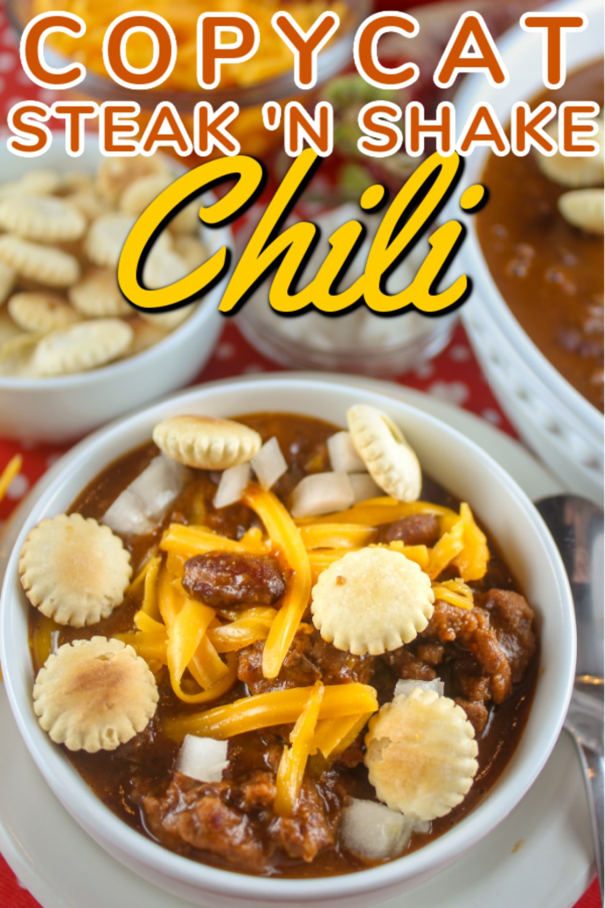 Steak 'N Shake chili is my all-time favorite restaurant chili! It's got a really specific THICK texture - almost a sauce - that is unlike any other. And - after three tries - I FIGURED IT OUT!! I finally made a copycat recipe that is identical to Steak 'N Shake chili! via @foodhussy