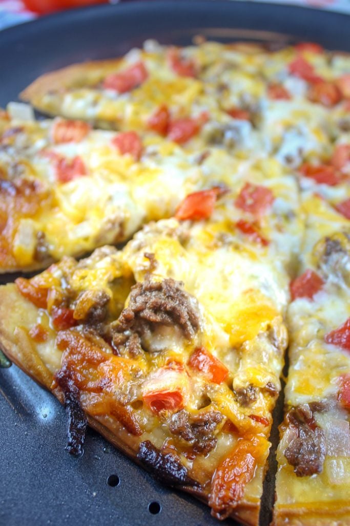 Copycat Dominos Cheeseburger Pizza