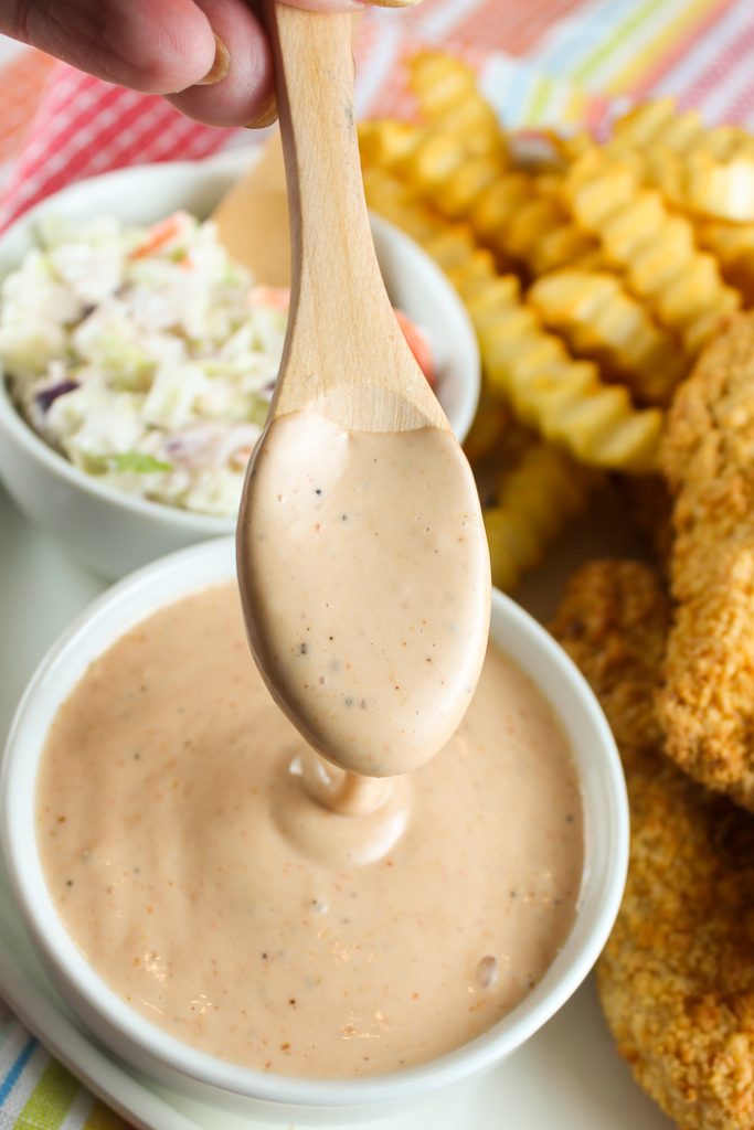 Copycat Raising Cane's Sauce