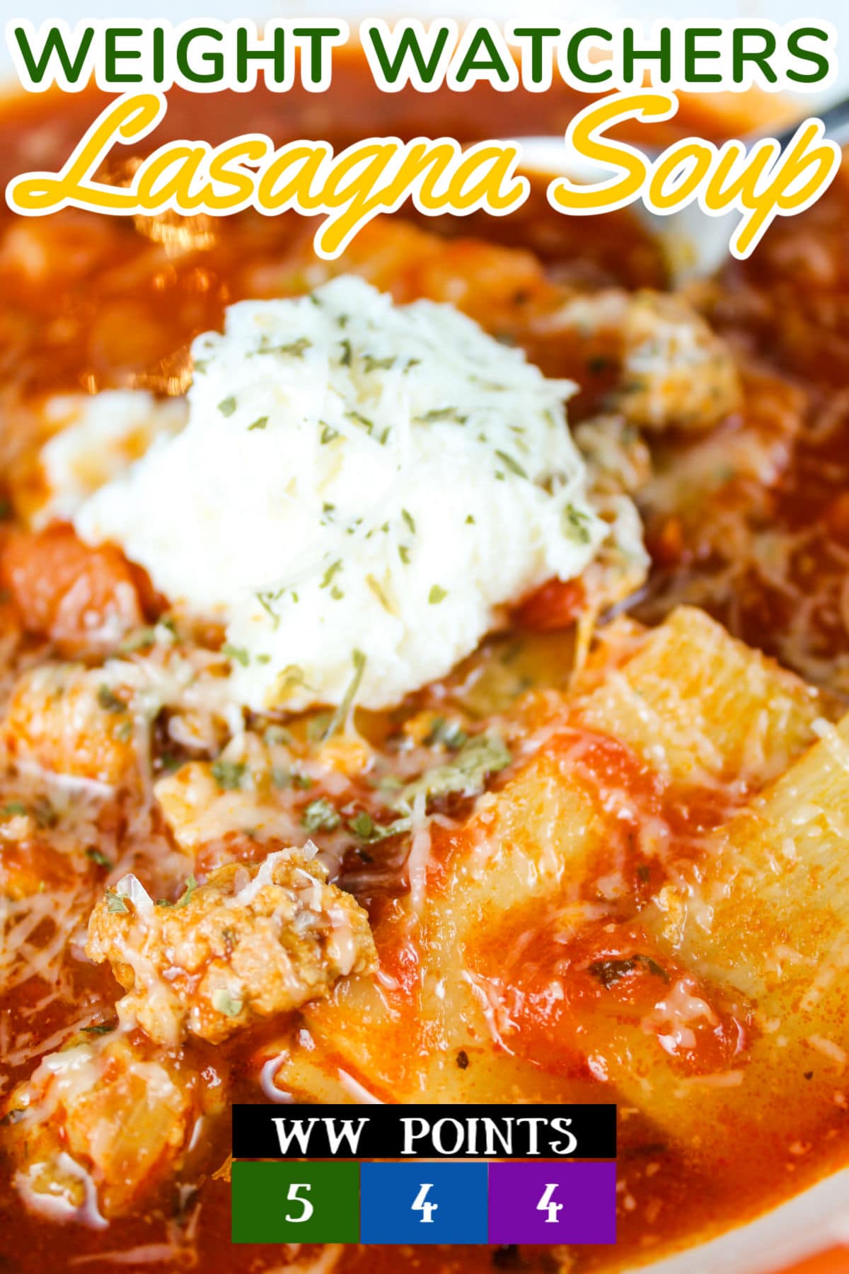 This Weight Watchers Lasagna Soup is so delicious! It's warm and comforting and there's no actual pasta in it! But I've got a special surprise to take it's place - and I loved it! This soup even has a touch of cheese and is 5 points on Green and 4 each on the Blue and Purple plans.  via @foodhussy