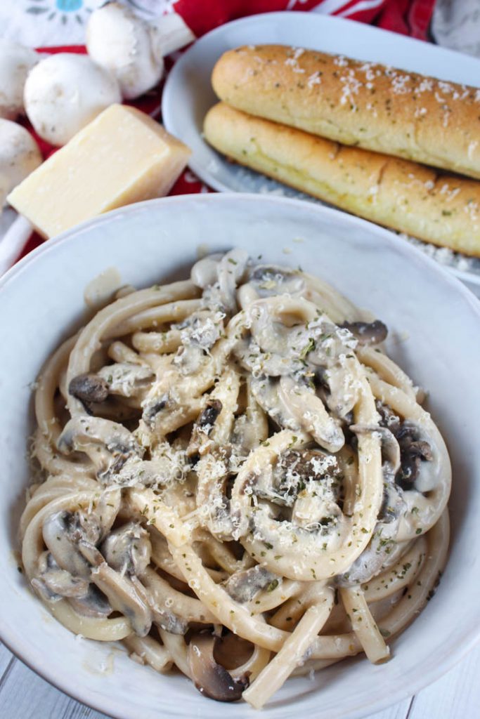 Copycat Olive Garden Creamy Mushroom Sauce