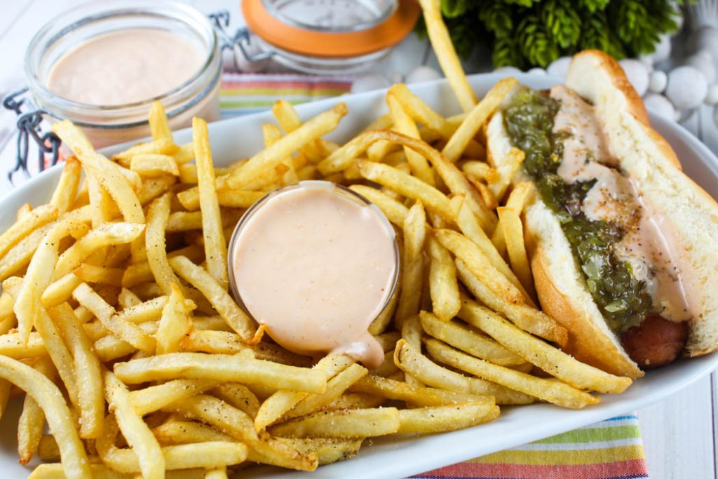 Copycat Freddy's Fry Sauce