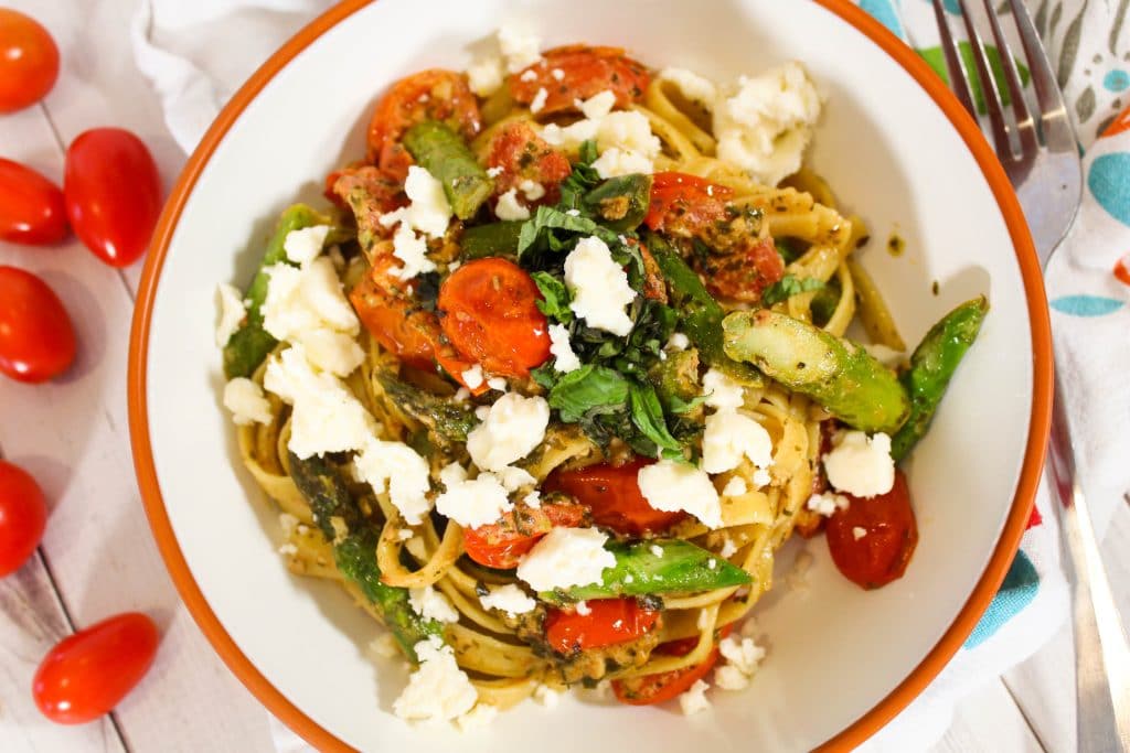 Pesto pasta with cherry tomatoes