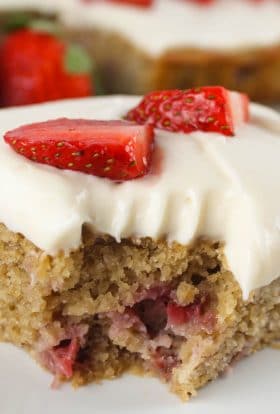 Strawberry Banana Cake