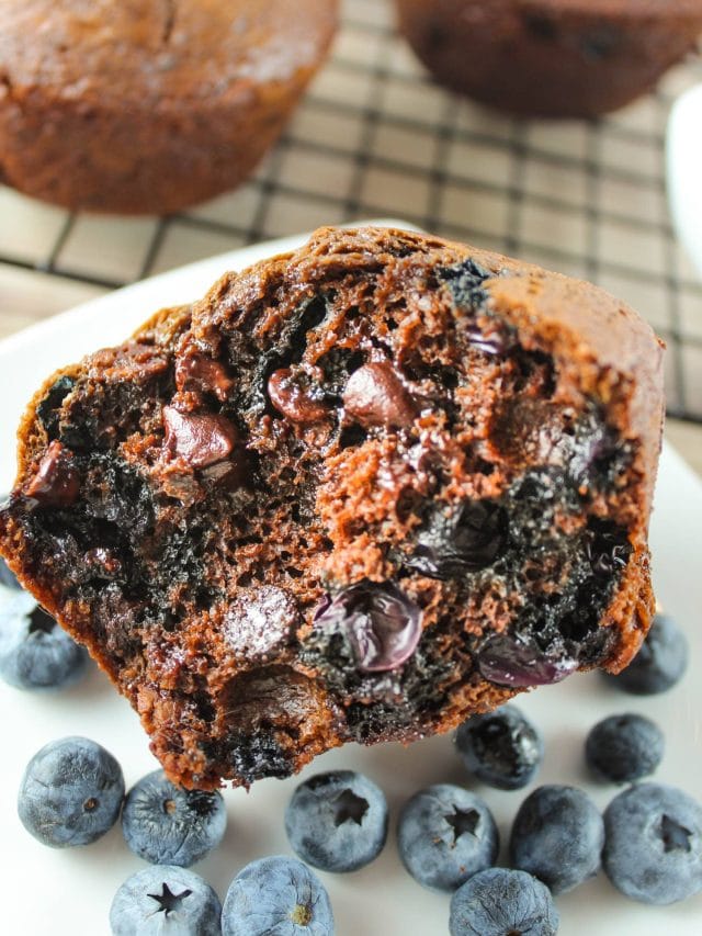 cropped-Chocolate-Blueberry-Muffins-13.jpg