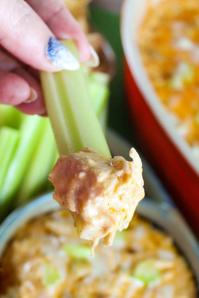 Copycat Hooters Buffalo Chicken Dip