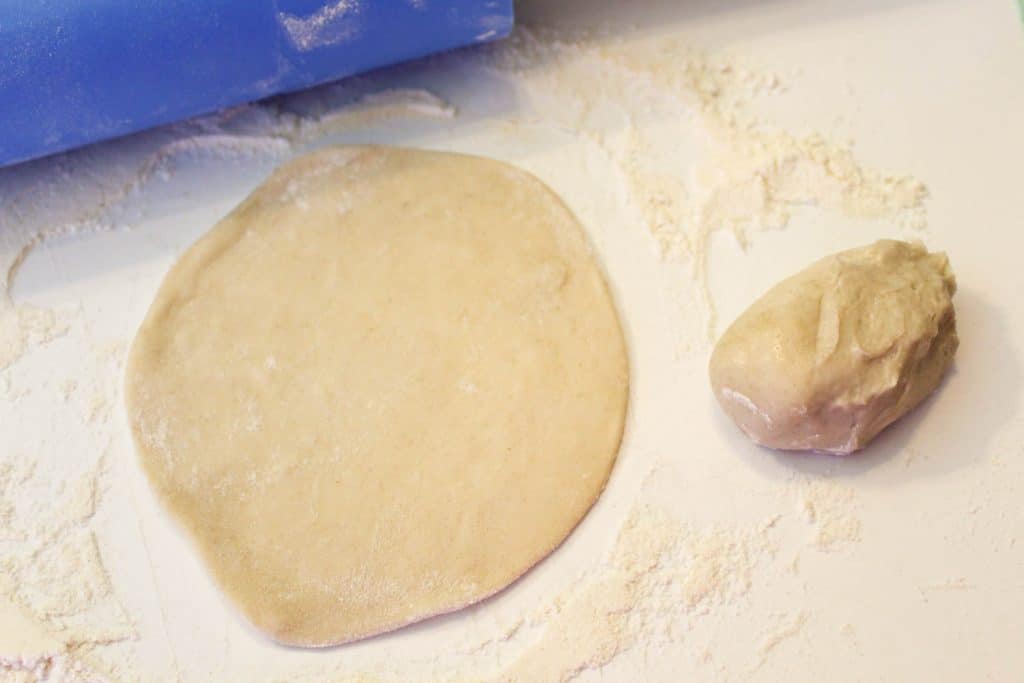 pie dough circle