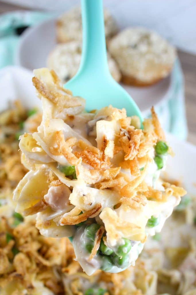 Old Fashioned Tuna Noodle Casserole