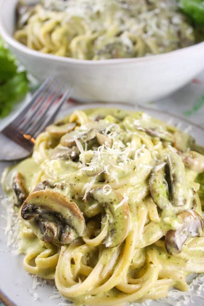 Creamy Mushroom Pesto Pasta