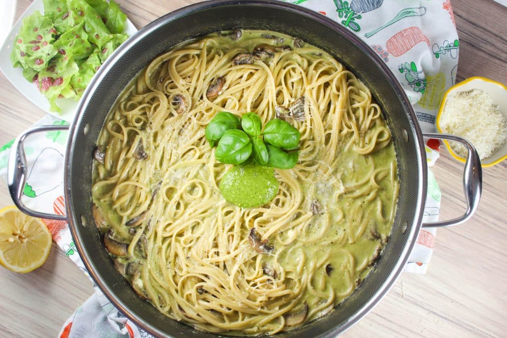 Creamy Mushroom Pesto Pasta