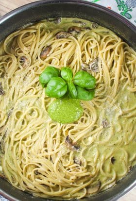 Creamy Mushroom Pesto Pasta