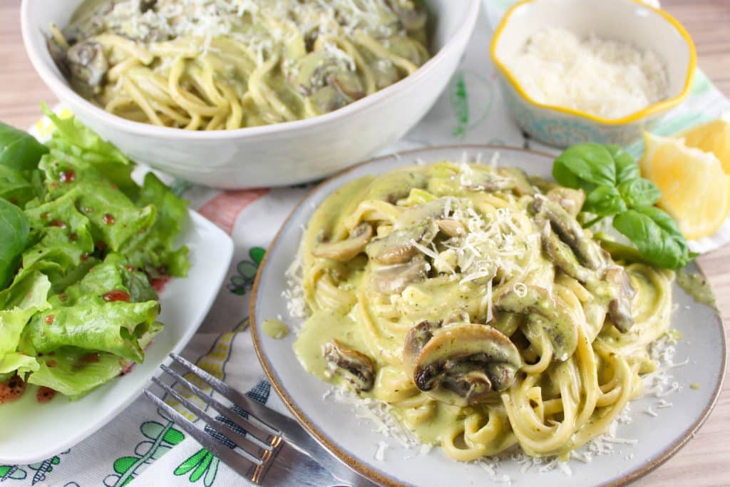 Creamy Mushroom Pesto Pasta