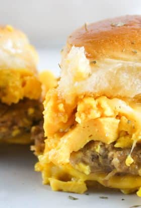 Hawaiian Roll Breakfast Sliders