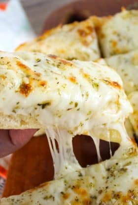 Little Caesars Italian Cheese Bread