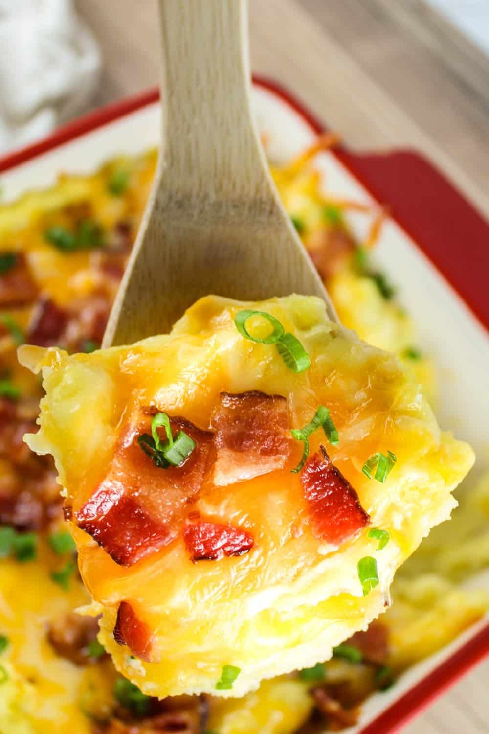 Chili's Loaded Mashed Potatoes are simple to make and bring the cheesy goodness into your home! Delicious, slightly buttery mashed potatoes are the perfect side dish and topped with melted cheese, diced meaty bacon and crunchy bits of scallions.  via @foodhussy