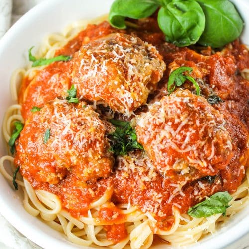 Dutch Oven Meatballs & Sauce