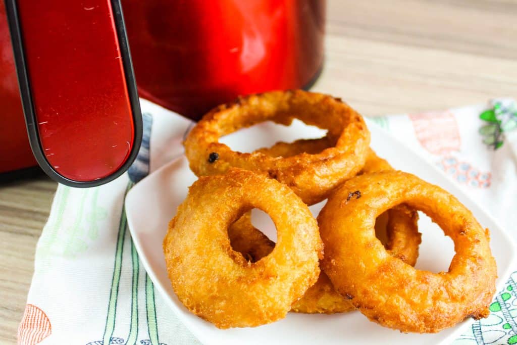 Keto Onion Rings [5-Ingredients, Crunchy & Baked]