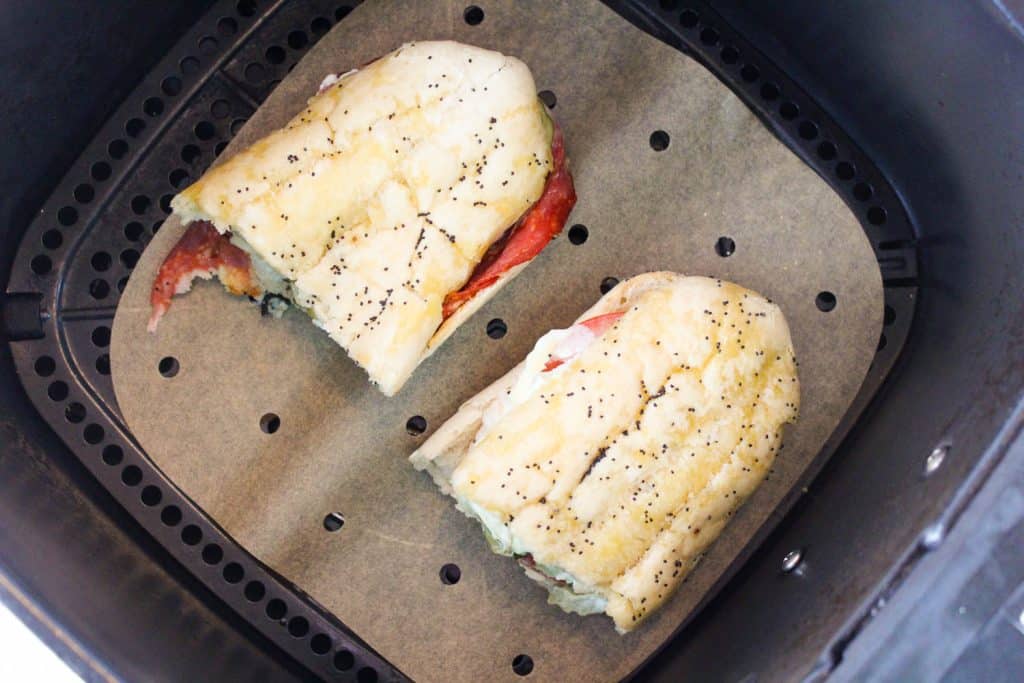 Reheating sandwiches in the air fryer