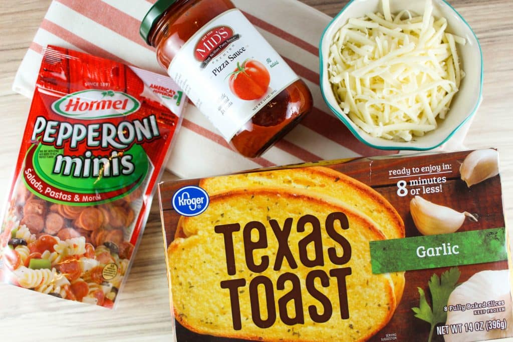 Texas Toast Pizza in the Air Fryer