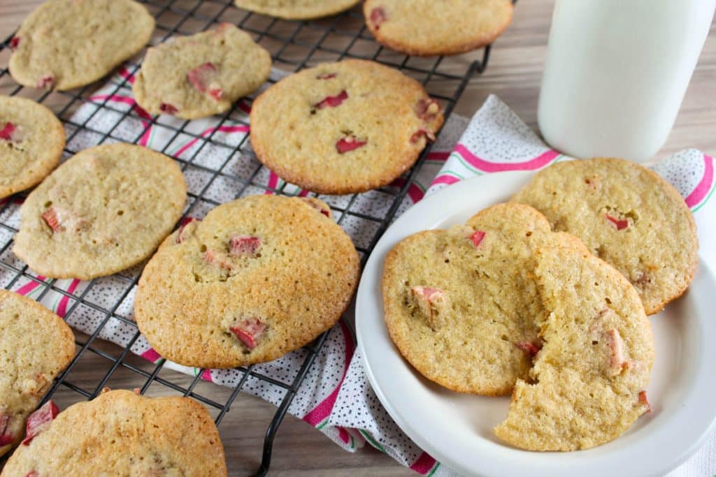 Rhubarb Cookies