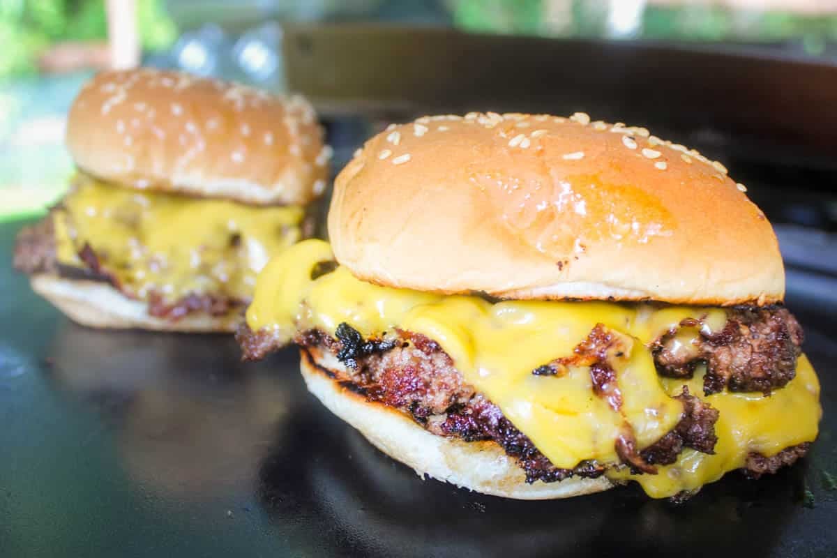 Blackstone Smash Burger Sliders - A License To Grill