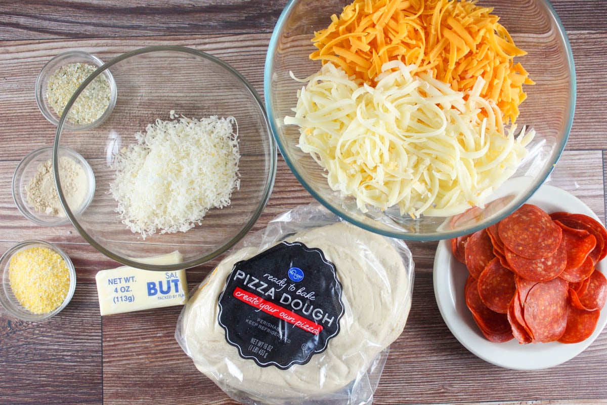 Dominos Pepperoni Stuffed Cheesy Bread The Food Hussy