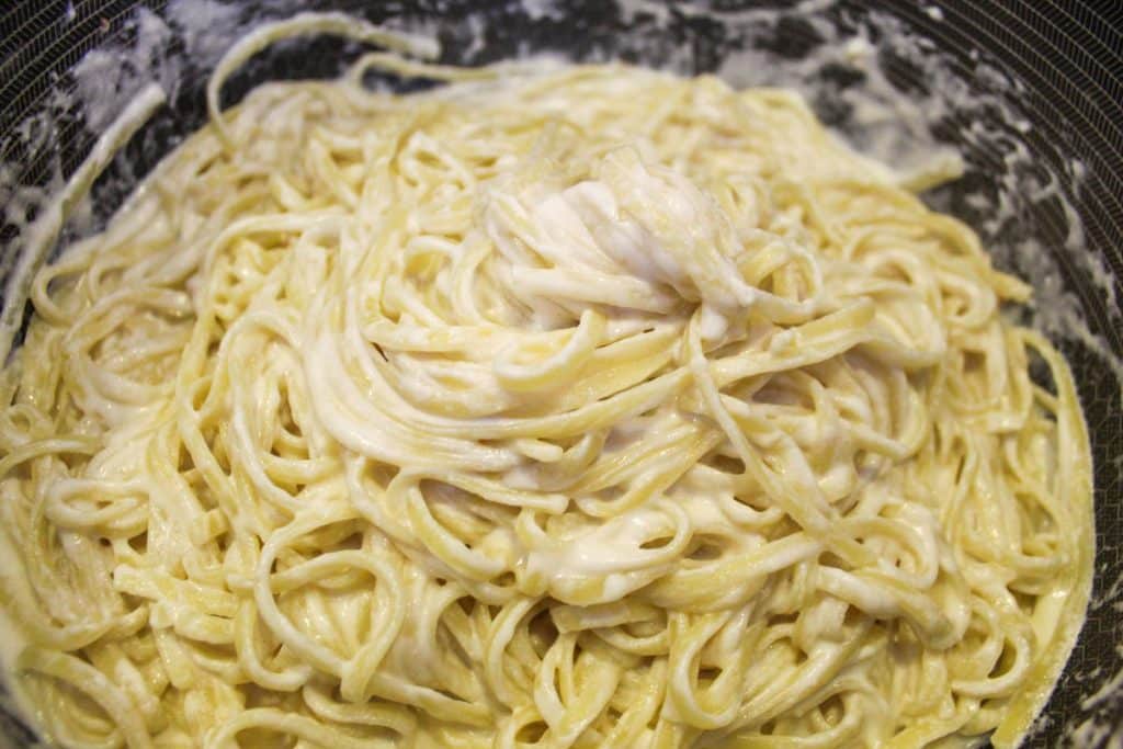 Fettuccine Alfredo