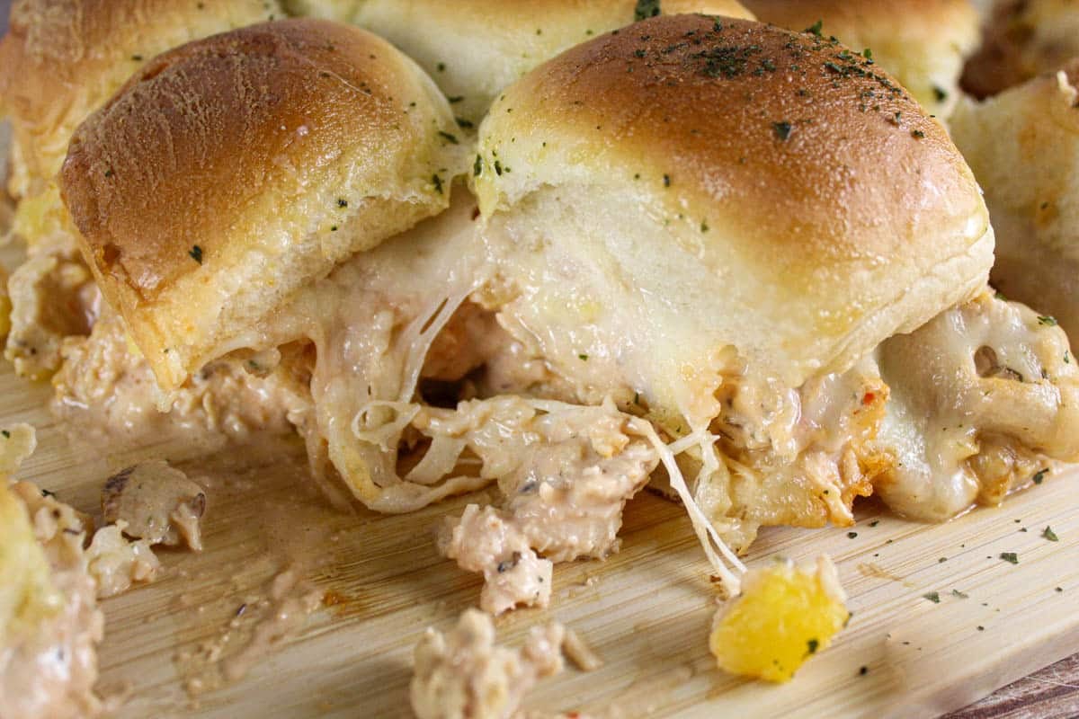 Hawaiian Roll Chicken Sliders - The Food Hussy