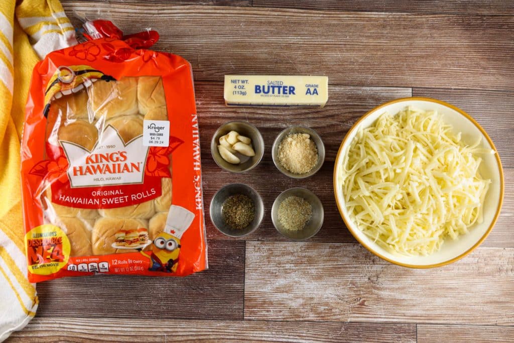 Hawaiian Roll Garlic Bread with Cheese