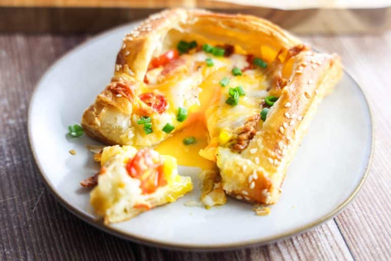 puff pastry breakfast tarts
