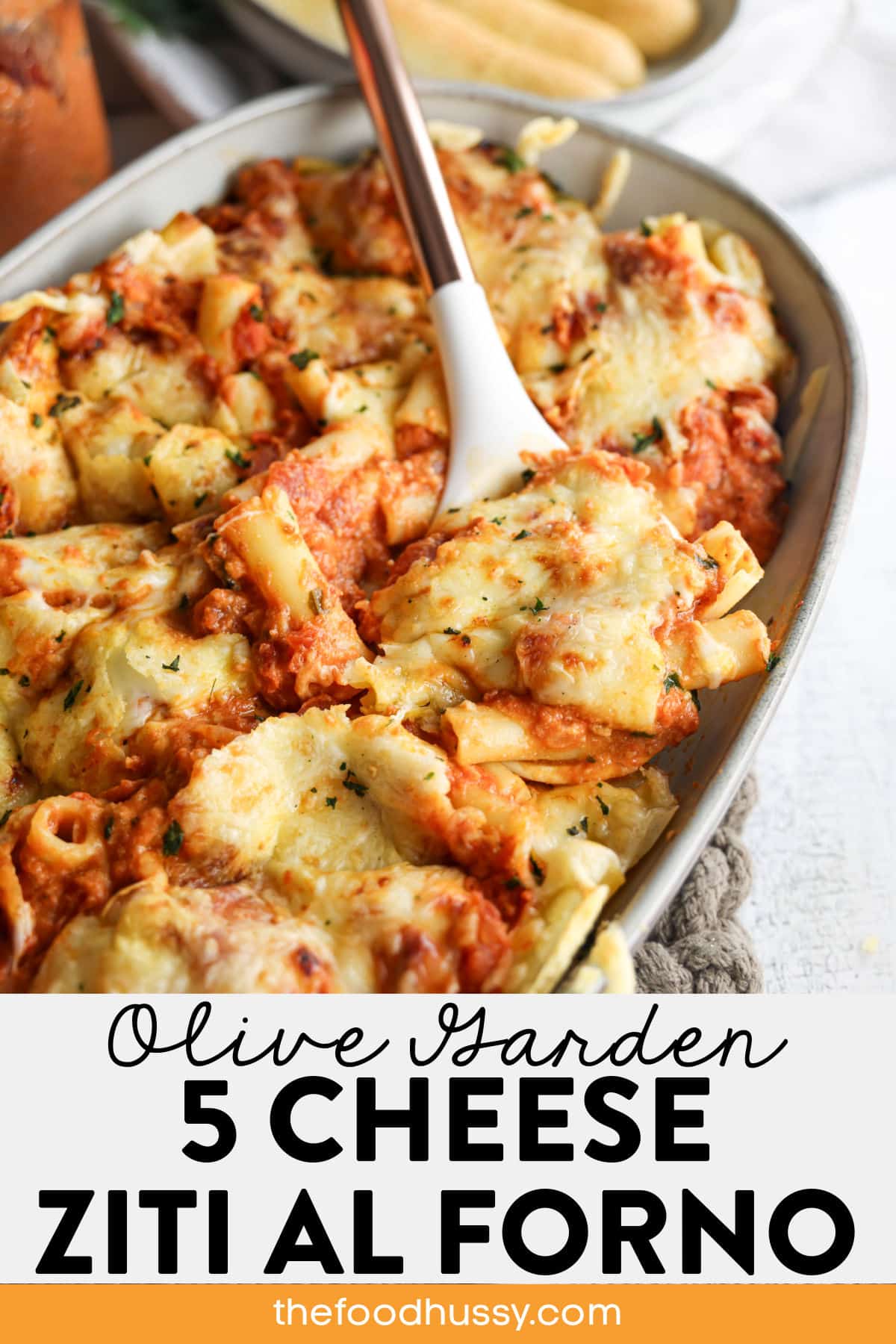 Olive Garden Five Cheese Ziti al Forno is the ultimate pasta dupe—ziti noodles swimming in a bold, cheesy blend of marinara and Alfredo, with five Italian cheeses baked right in. Topped with gooey mozzarella and baked to perfection, it’s like date night at Olive Garden… minus the bill and the awkward waiter small talk. 🍝😏 via @foodhussy