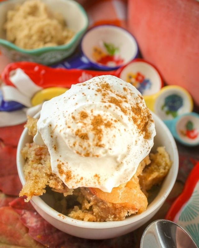This Dutch Oven Apple Cobbler recipe is a tasty, warm and comforting dessert that goes together in ten minutes. The apple filling is warm and full of the cinnamon warmth would expect. The best part is that it’s topped with a delicious sugary crust that everyone will love! This is a taste of home that everyone will love. #applecobbler #dessert #recipes #foodie #recipeshare #fyp