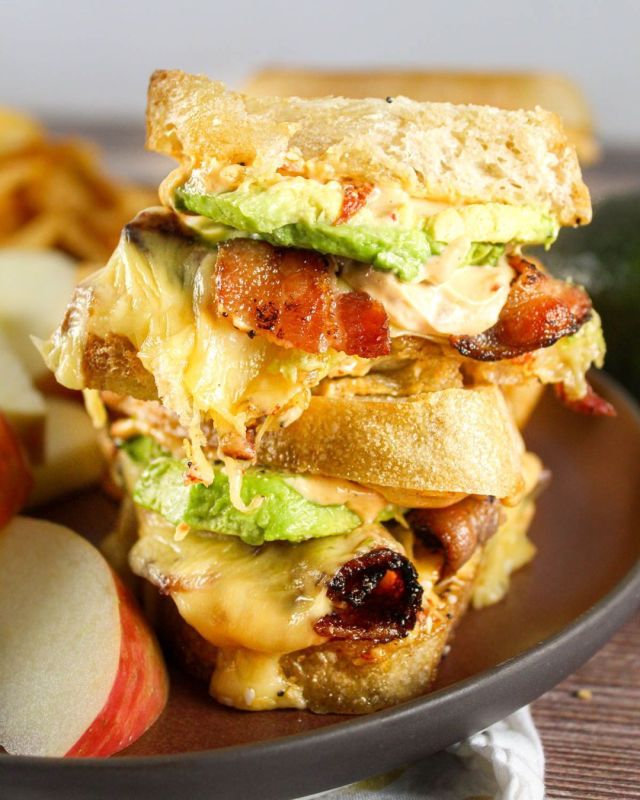 The new Panera Bacon Avocado Melt is my new favorite sandwich! ➡️ ➡️ Comment RECIPE and I'll DM you the info!

Applewood-smoked bacon, fresh avocado, smoked gouda, everything bagel seasoning and chipotle aioli on our toasted Sourdough bread. This is a sandwich worthy of the name! #copycat #panera #panerabread #bacon #avocado