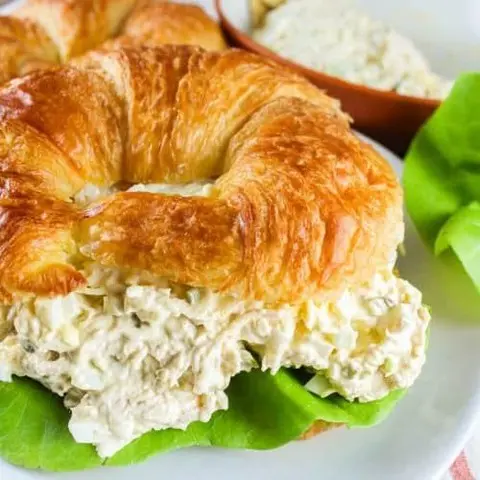 National Chicken Salad Day! Olivia's Old South is my #1 CSC copycat, hands down. Comment RECIPE and I'll DM you!

#nationalchickensaladday #chickensaladchick #foodhussy

https://www.thefoodhussy.com/olivias-old-south-chicken-salad/
