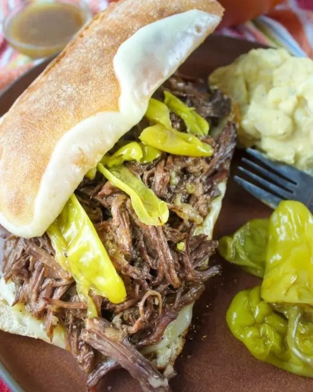Dutch Oven Italian Beef, my Sunday secret weapon. Comment RECIPE and I'll DM you!

#italianbeef #sundaydinner #foodhussy

https://www.thefoodhussy.com/dutch-oven-italian-beef-recipe/